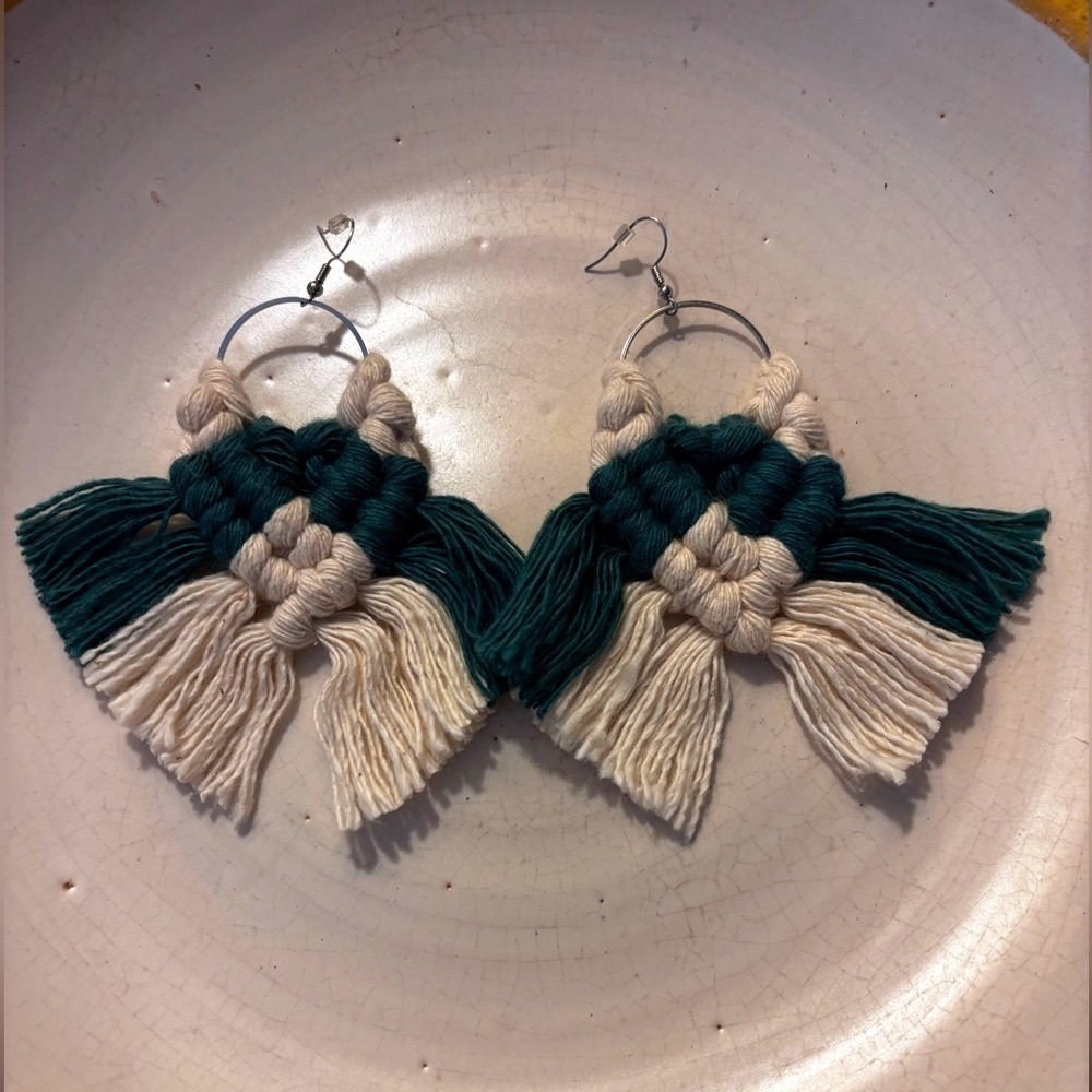 Kelly Green and Cream Macrame Earrings